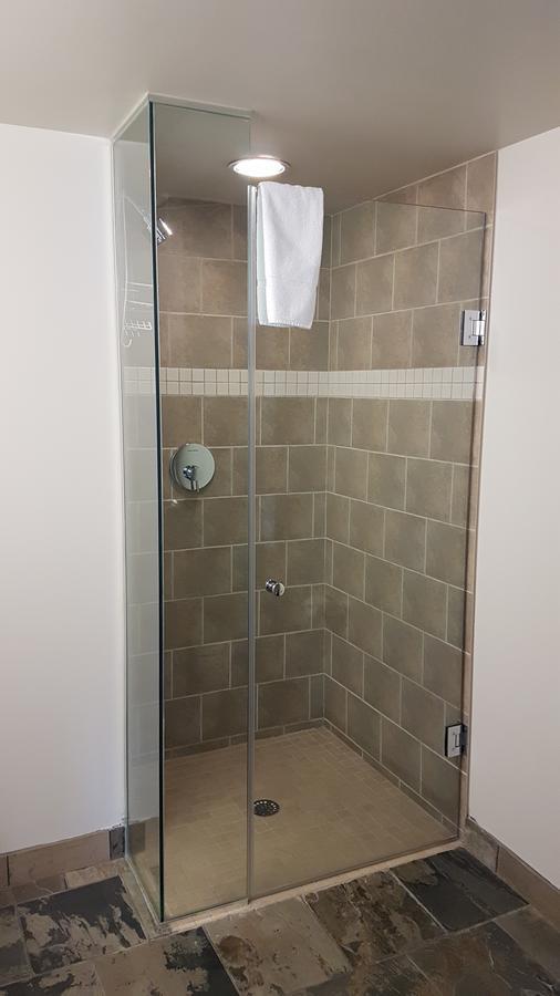 Manitoulin Hotel And Conference Centre Little Current エクステリア 写真