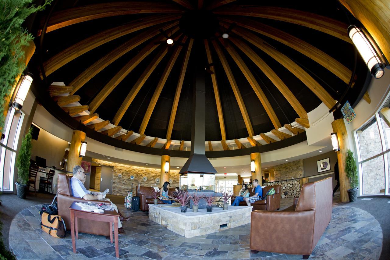 Manitoulin Hotel And Conference Centre Little Current エクステリア 写真