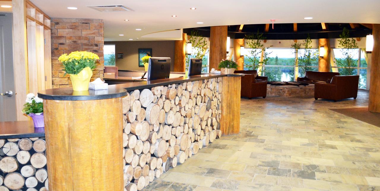 Manitoulin Hotel And Conference Centre Little Current エクステリア 写真